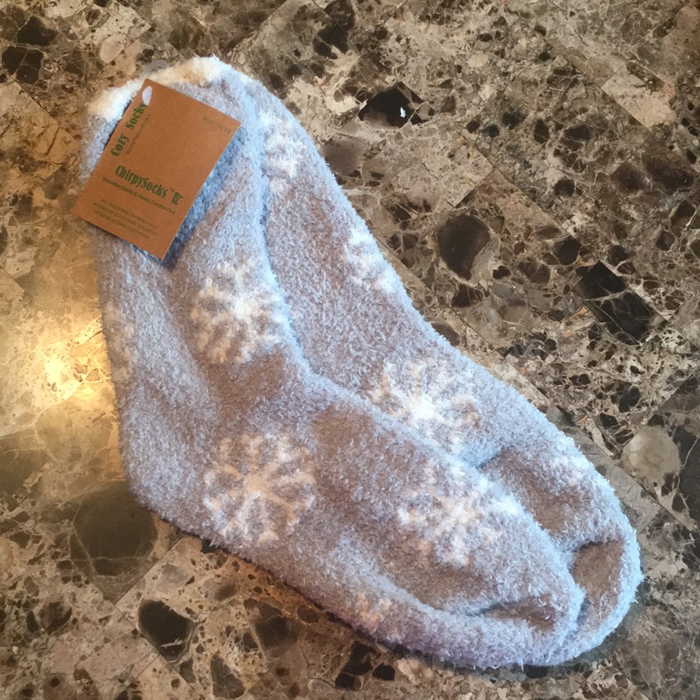 New ChirpySocks Chirpy Snowflake Soft Fuzzy socks